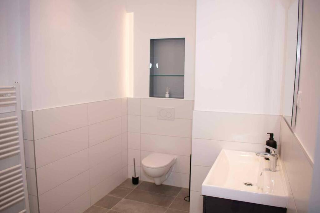 Luxury Cozy 2 Bdr Downtown Apt.7 Budapesta Exterior foto